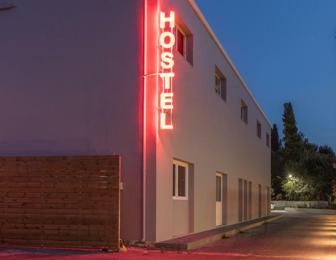 Local Hostel & Suites Potamós 外观 照片